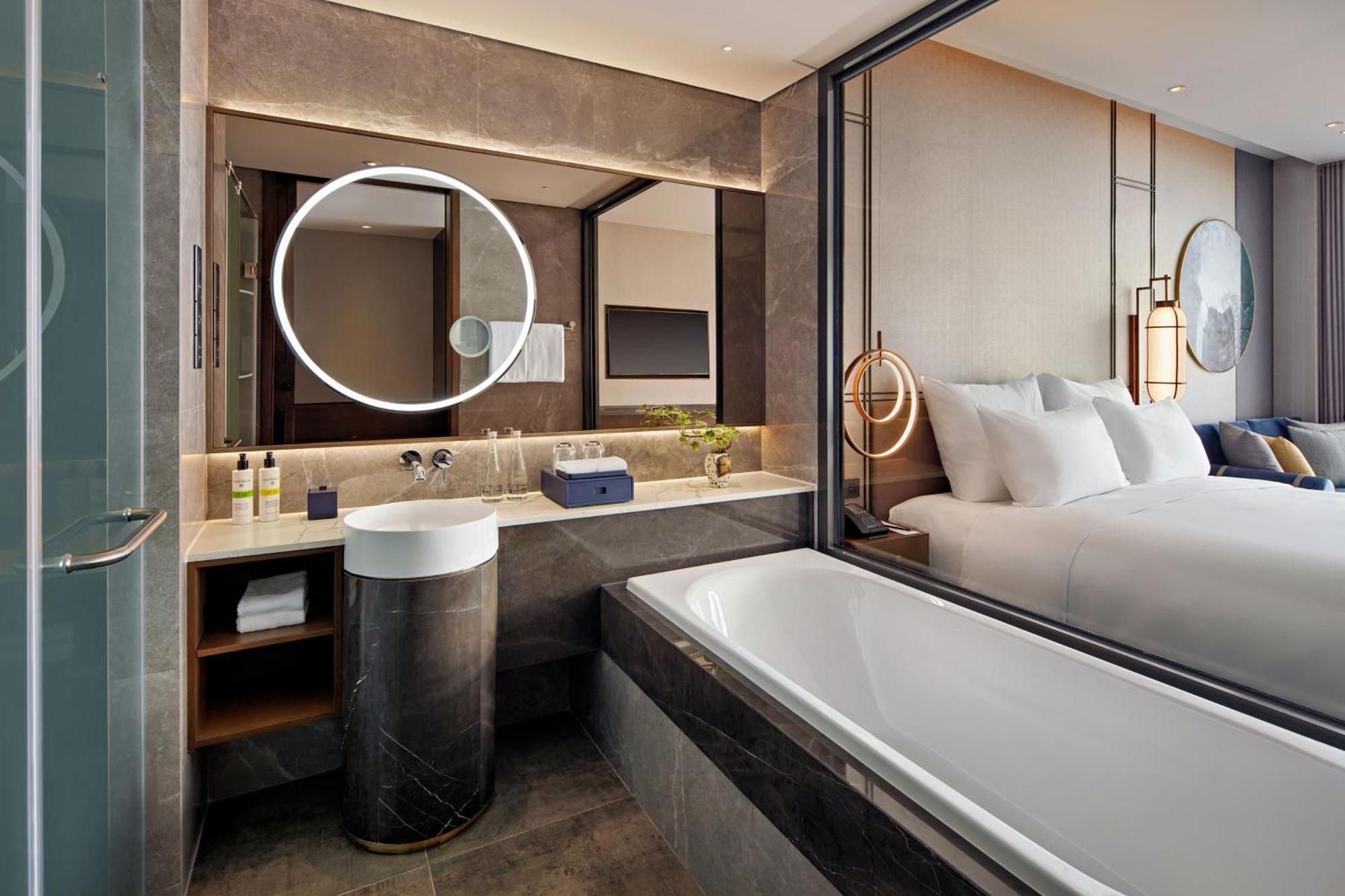 Pullman Hai Phong Grand Hotel Exterior foto